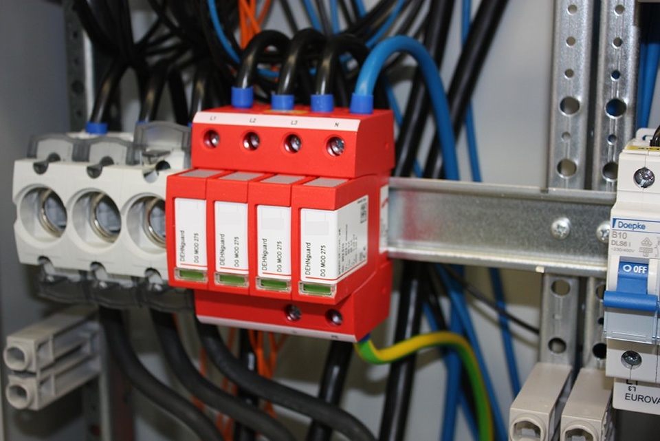 U berspannungsschutz bei Elektro Baumann in Waltershausen OT Schwarzhausen